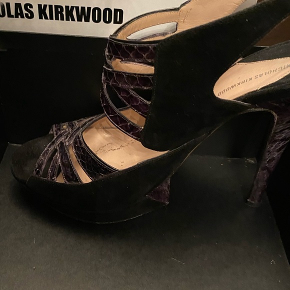 Nicholas Kirkwood Strappy stiletto Black Suede - 7 - Picture 15 of 16